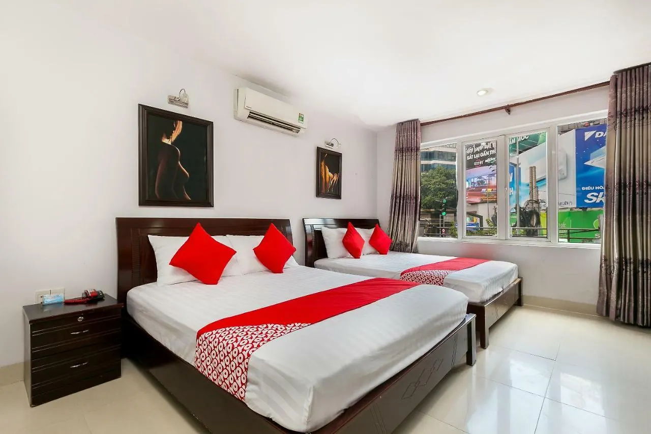 Oyo 375 Hoa Binh Hotel Da Nang