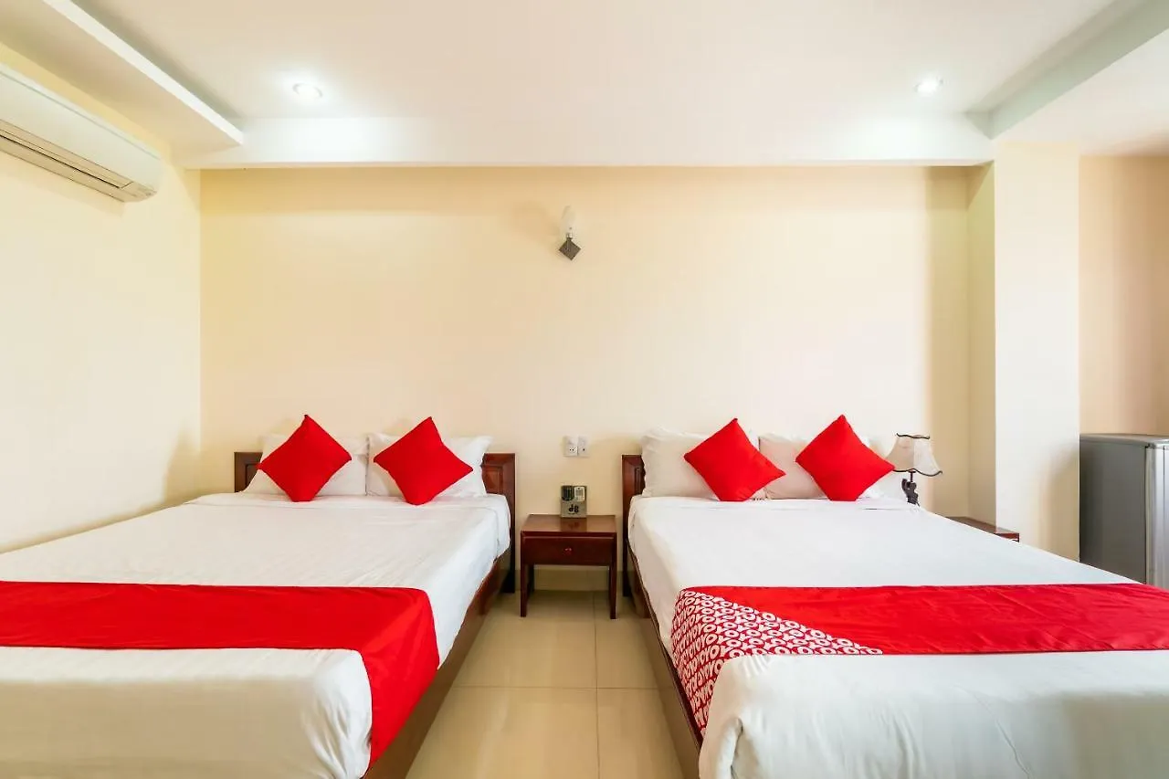 Oyo 375 Hoa Binh Hotel Da Nang Vietnam