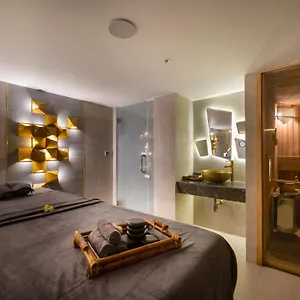 M Beach Hotel