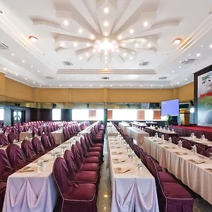 Muong Thanh Luxury Song Hotel