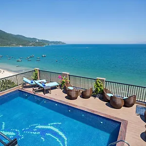 Seashore & Danang